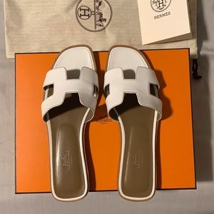 Hermès Oran sandals